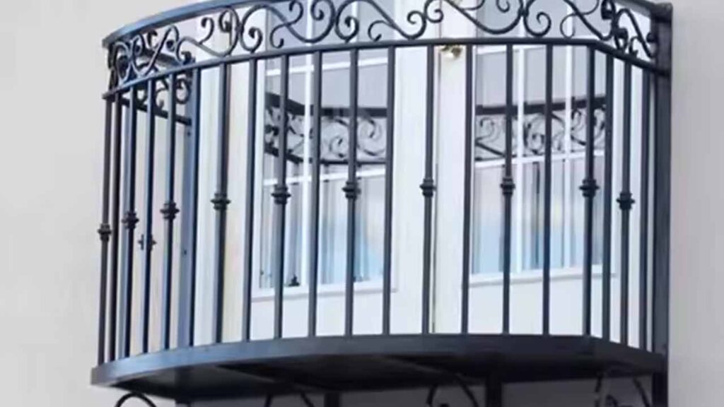 Senarai Jenis Besi Grill Rumah di Malaysia 2 faedah dan kelebihan besi tempa kukuh dan penuh gaya