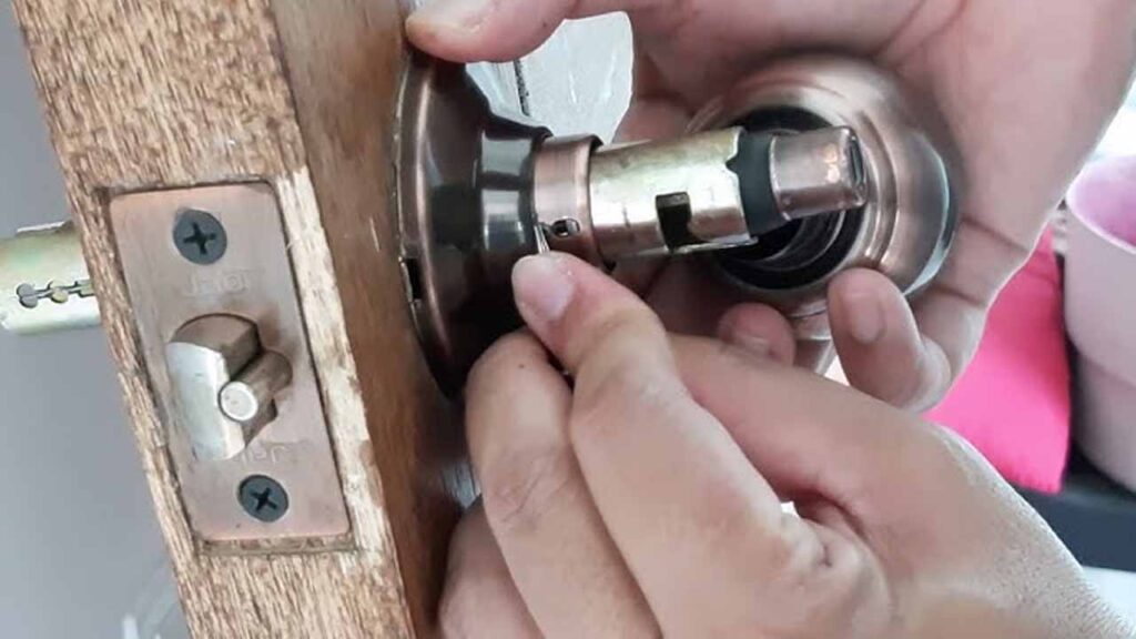 Senarai Jenis Tombol Pintu yang Umum di Malaysia 1 senarai jenis jenis tombol pintu yang digunakan di malaysia