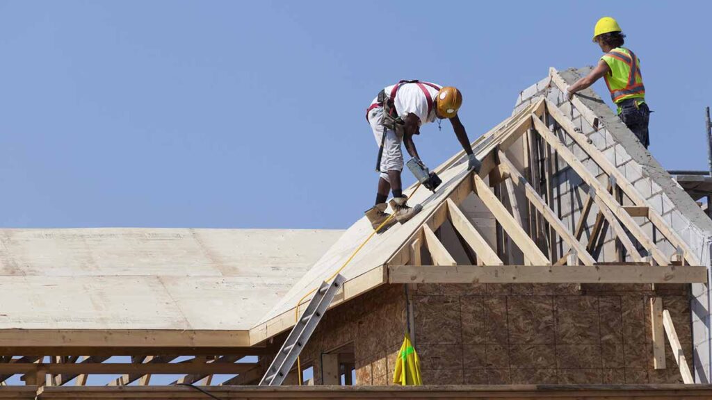 Anggaran Harga Upah Tukang Rumah di Malaysia 3 panduan tentang perbezaan antara tukang rumah dan kontraktor