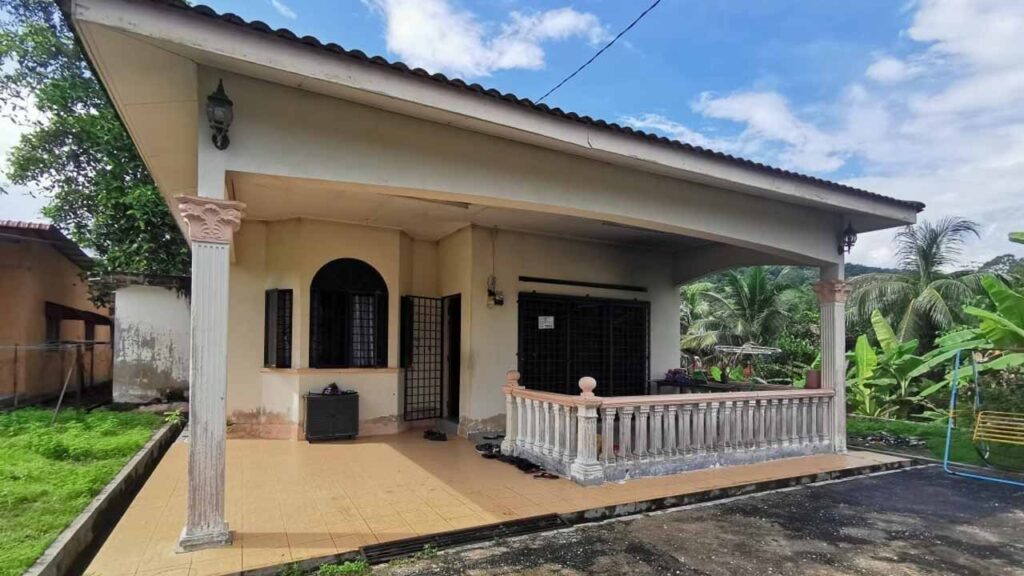 Anjung Rumah Batu: Keunikan, Fungsi, dan Nilai Budaya dalam Arsitektur Melayu 5 senarai ciri ciri seni bina rumah batu melayu