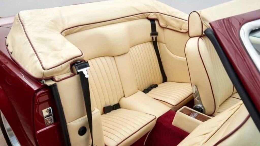 Panduan Memilih Warna Kerusi Mobil yang Sesuai & Menarik di Malaysia 3 idea kreatif warna berdasarkan jenis & warna mobil