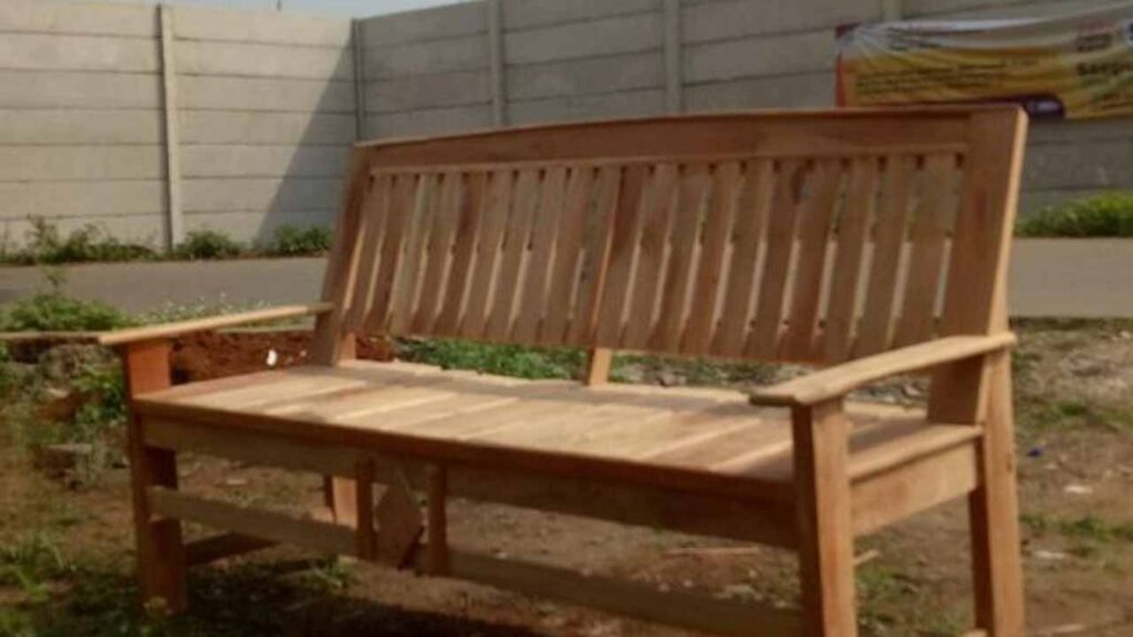 Panduan Lengkap Saiz Kerusi Kayu Mengikut Kegunaan di Malaysia 4 jenis jenis kerusi kayu saiz yang sesuai