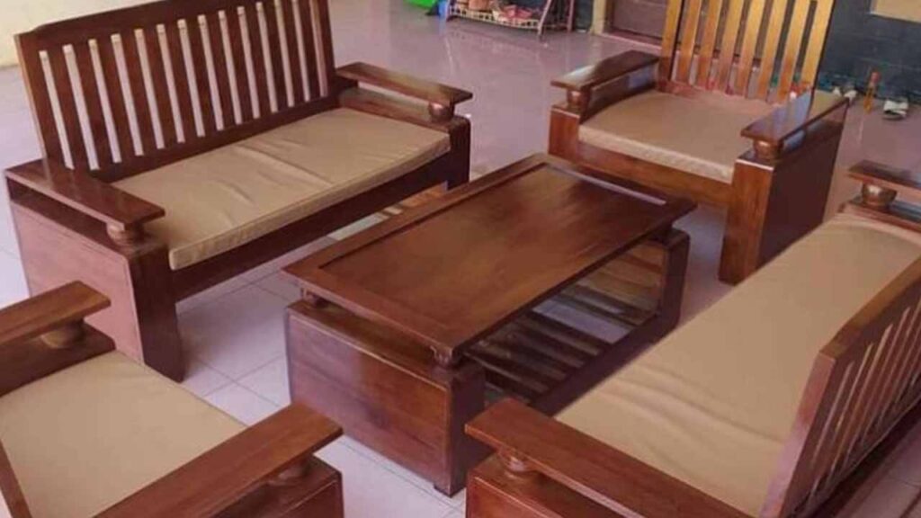 Inspirasi Warna Kursi Kayu yang Bagus & Tahan Lama untuk Rumah Anda 3 pelbagai sifat warna kursi kayu jati yang sesuai & tahan lama